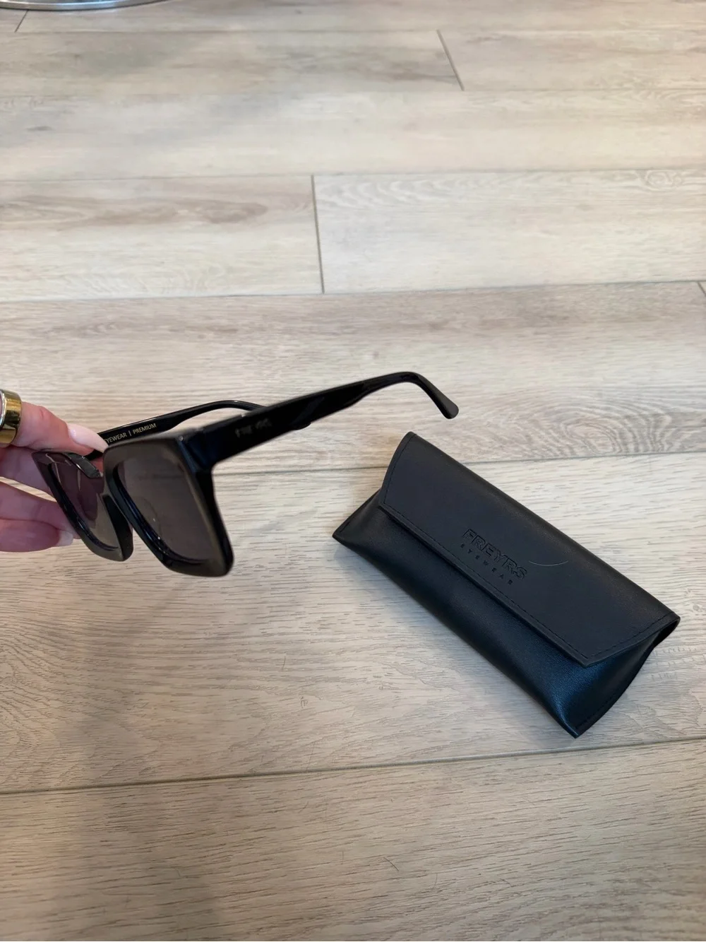 Fryers coco Acetate Black Square Frame Women's Sunglasses